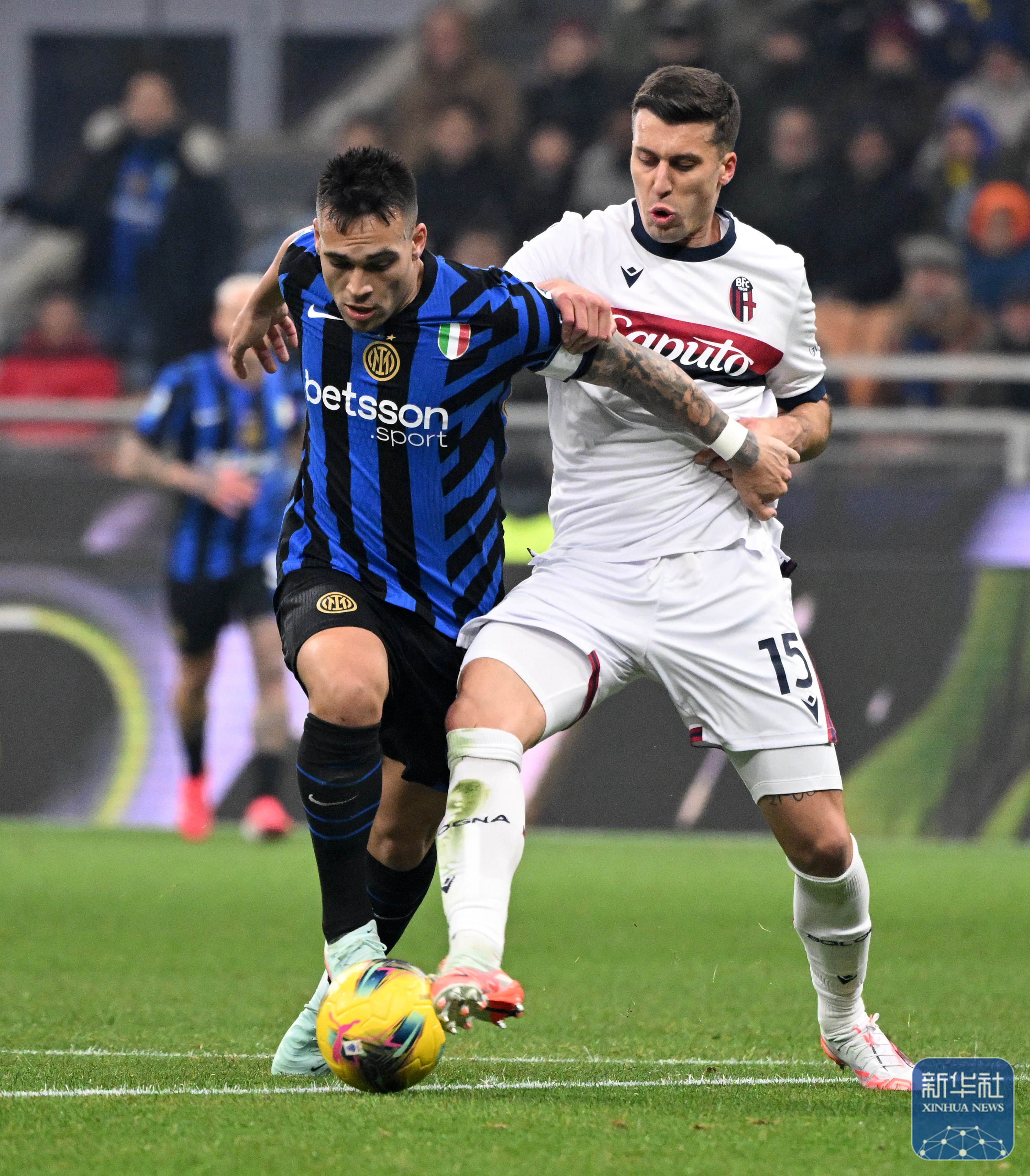 bet365_那不勒斯意甲击败博洛尼亚克瓦拉茨赫利亚远射命中的简单介绍